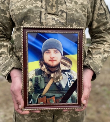 Костопільська громада попрощалася з 35-річним Героєм