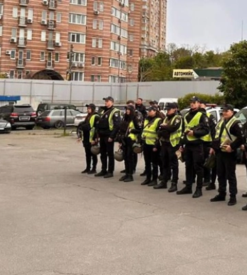 В Киеве на два дня усилили меры безопасности