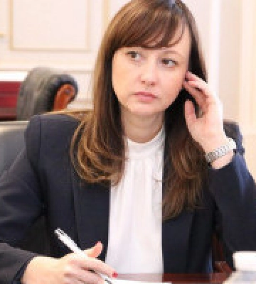 Депутати Київської облради звільнили Наталію Гунько з посади голови