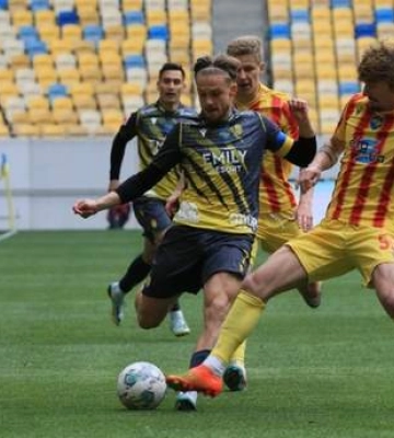 Разгромный реванш за VAR: Рух победил впервые за 10 матчей и приблизился к выживанию – видео