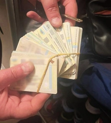 У Полтаві затримали «продавців» крадених авто