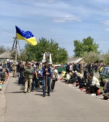 Кролевець прощався з героєм