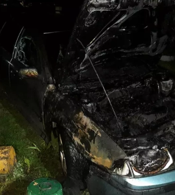 На Миколаївщині водночас згоріли два автомобілі