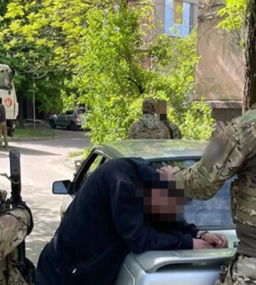 Агентів РФ, які готували теракти проти командування ЗСУ та спецпризначенців СБУ, затримали на Запоріжжі. ВІДЕО+ФОТОрепортаж