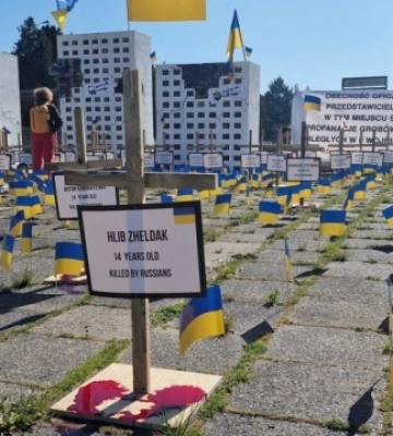 Послу РФ у Варшаві завадили покласти вінок на цвинтарі радянських воїнів