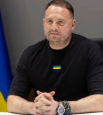 Єрмак закликав не ігнорувати повітряну тривогу