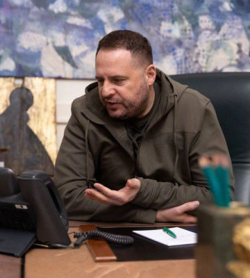 На фронте в Донецкой области погиб сотрудник Офиса президента Алексей Титаренко, — Ермак