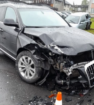 Травмувалося немовля: на Львівщині Audi, якою керувала волинянка, зіткнулася зі Skoda