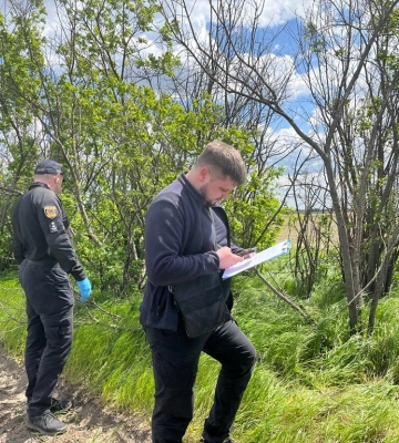 Тіло знайшли через шість днів: на Одещині чоловіка закопали живцем