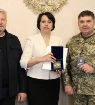 Відзнаку вручили командувачу Сил ТРО ЗСУ Ігорю Танцюрі