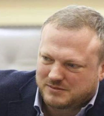 Ексголова Дніпропетровської облради Олійник закликав до компромісу з Росією Ексголова Дніпропетровської облради Олійник закликав до компромісу з Росією