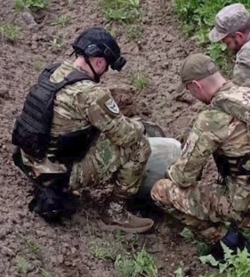 Взрывотехники обезвредили часть ракеты, которую оккупанты нацелили на Днепр (видео)