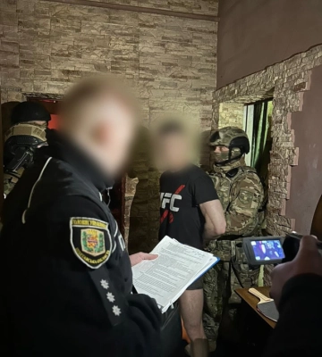 «Спеціалізувалися» на скоєнні особливо тяжких злочинів: на Полтавщині поліція затримала учасників ОЗГ