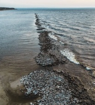 В Киевском море всплыл российский летчик, сбитый год назад: фото и видео последнего полета