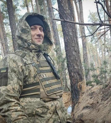 Я пішов воювати, бо побачив те, що завжди бачила Яна: військовий з позивним Заєць про свій бойовий шлях та вплив сестри