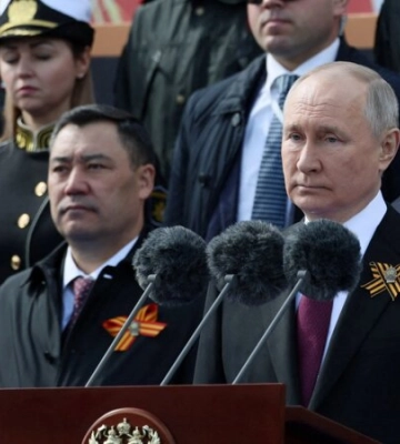 «Это последний парад в России». Символы власти Путина мы положили в украинский унитаз и мочимся туда каждый день — Давыдюк