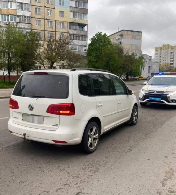 У Рівному водійка за кермом легковика збила людину на переході (ФОТО)