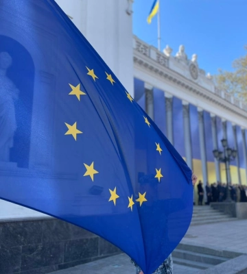В Одесі підняли прапор Європейського Союзу