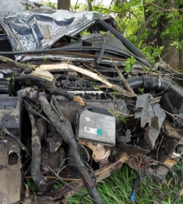 На Харківщині внаслідок ДТП авто вилетіло в кювет: три людини загинули