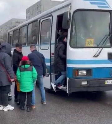Росіяни «евакуюють» родичів працівників ЗАЕС з Енергодару, але їм самим виїзд заборонили – Генштаб