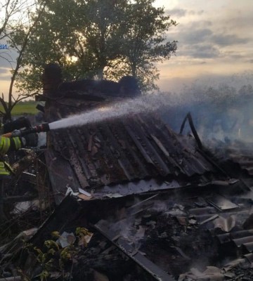 На Сумщині рятувальники ліквідовували наслідки чергового ворожого обстрілу