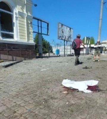 Обстрел Херсонщины: количество погибших возросло до 23, в области объявлен трехдневный траур