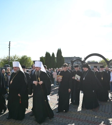 Митрополит Епіфаній молився в храмі на Волині, громада якого разом із священником приєдналася до ПЦУ