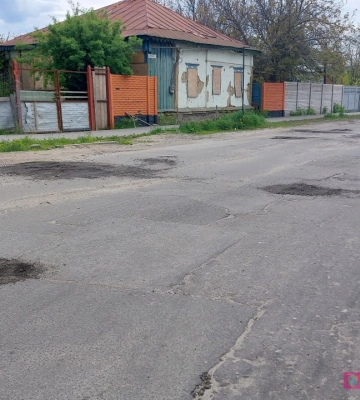 “Це не ремонт” – мер Дергачів пояснив, що роблять із дорогами в місті