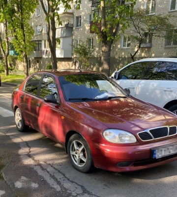У Львові водій авто збив 94-річного пішохода: чоловік у реанімації