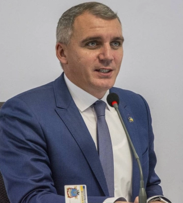 Сєнкевич «провів бесіду» з очільником миколаївського пологового будинку, який поїхав на «швидкій» у ресторан