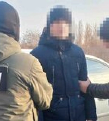 Суд на восемь лет отправил в тюрьму охранника российской пыточной в Херсоне