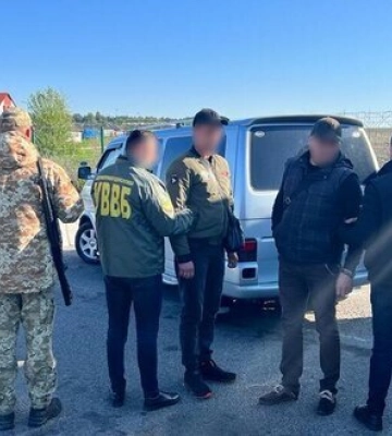 Подружжя з Львівщини намагалось перевезти через кордон ухилянта, - ДПСУ
