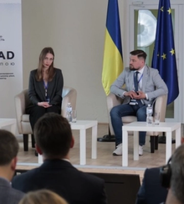 У Чернігові презентували інструменти швидкого відновлення зруйнованих війною шкіл