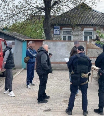 Банду лесорубов, которая пилила деревья под Харьковом, задержала полиция