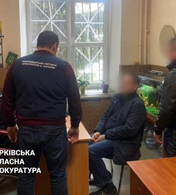 У Харкові адвокат, на якого завели справу про хуліганство, дав хабар поліції