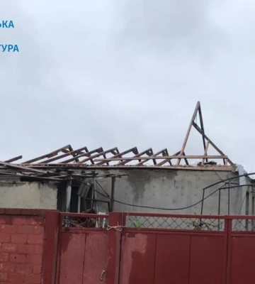 Росія обстріляла центр Херсона та пошкодила водогін, можуть бути перебої з водою