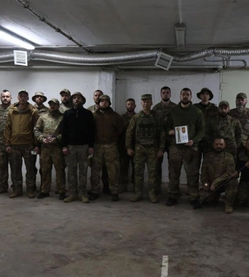 Росія відступила з деяких ділянок під Бахмутом до двох кілометрів - Сирський