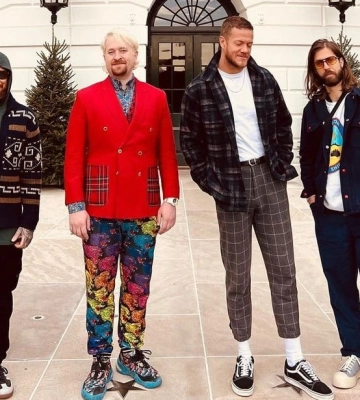 Imagine Dragons розчулили до сліз новим кліпом, який знімали в Україні