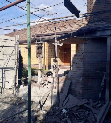 Росіяни з важкої артилерії обстріляли Нікополь та Марганець