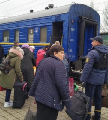 За дев’ять місяців майже 125 тисяч людей евакуювались у безпечні регіони - Мінреінтеграції