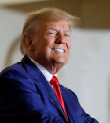 Трамп не смог назвать путина военным преступником