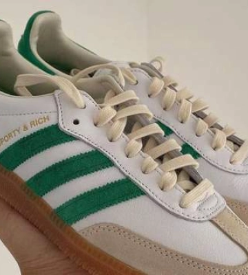 В моду врываются новые кроссовки, похожие на Adidas Samba: как они выглядят