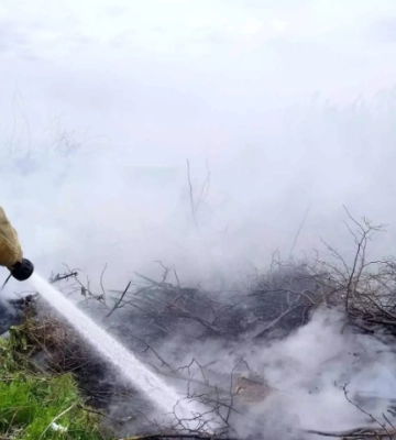 У Київському районі Полтави горіло стихійне сміттєзвалище