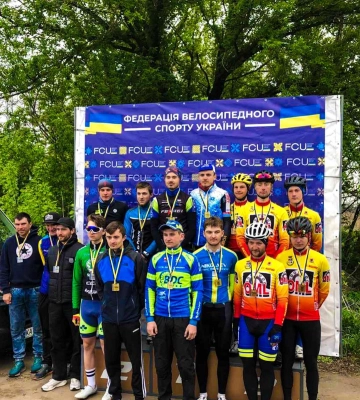 Миколаївські велосипедисти завоювали нагороди Чемпіонату України
