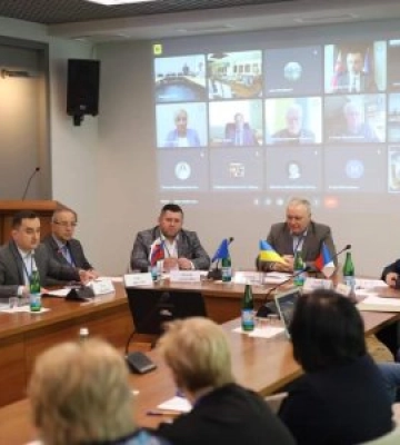 В Ужгороді проходить Міжнародна конференція &quot;Чехи, словаки і українці в історичних, суспільних та культурних віражах&quot; (ФОТО)