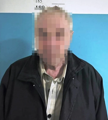В Києві літній чоловік намагався задушити дружину
