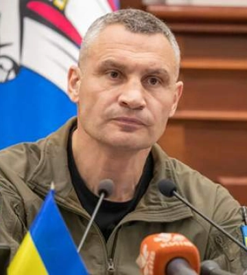 Виталий Кличко обратился к новому мэру Берлина о бесплатном лечении украинских бойцов