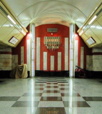 У Київському метро станція &quot;Сирець&quot; відновила роботу