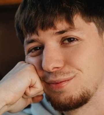 На хайпе. Ивано-франковский блогер Дима Варварук ошеломил суммой, которую зарабатывает в месяц