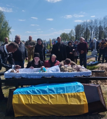 На Волині попрощалися із Героєм Василем Матвійчуком